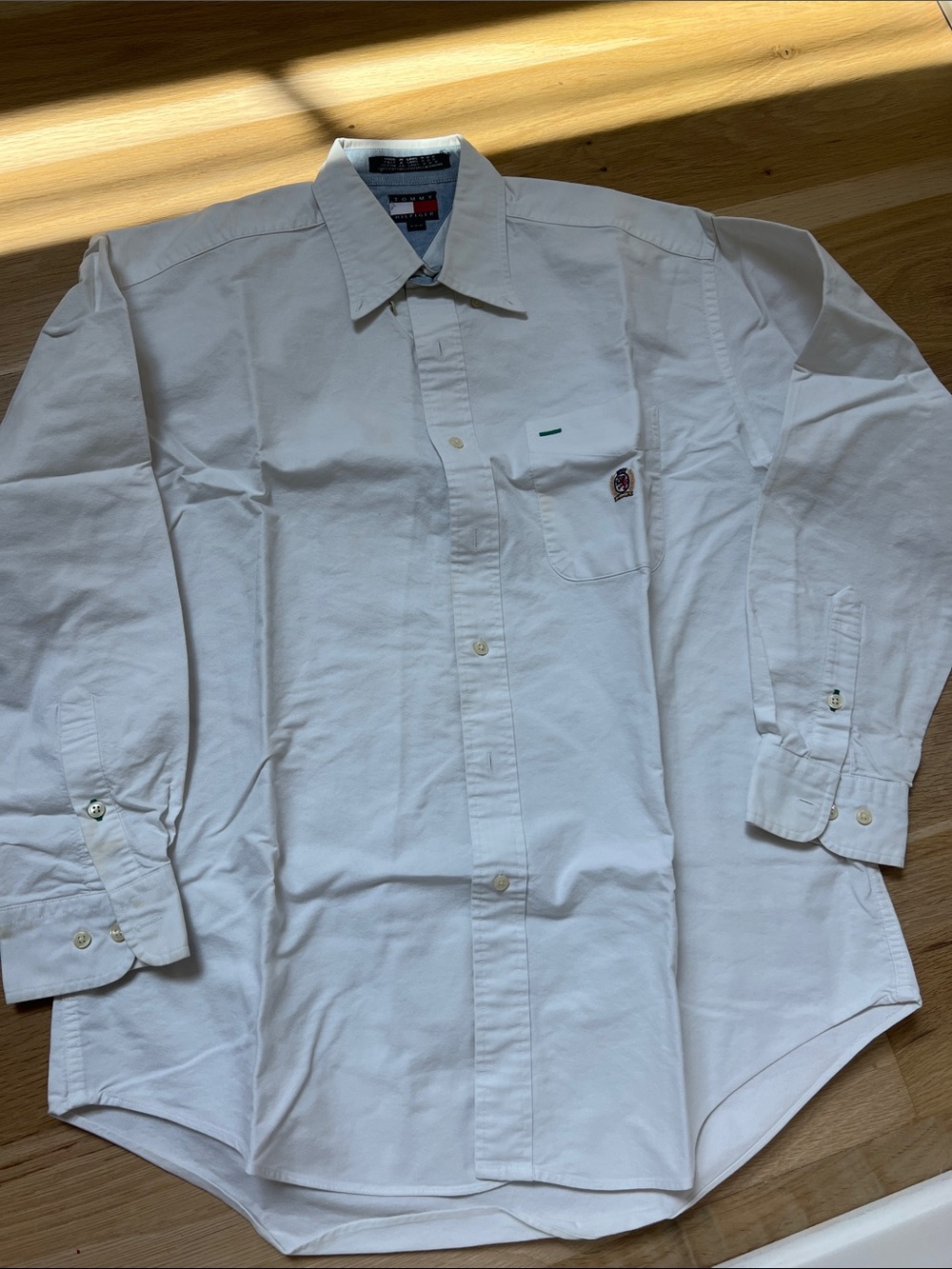Tommy Hilfiger White Long-Sleeve Button-Down Shirt with Pocket